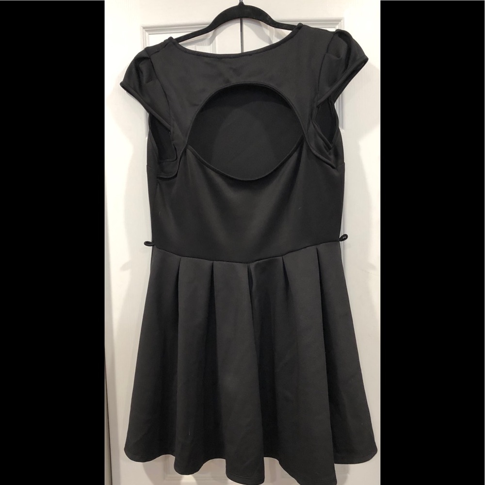 LBD - Picture 2 of 2